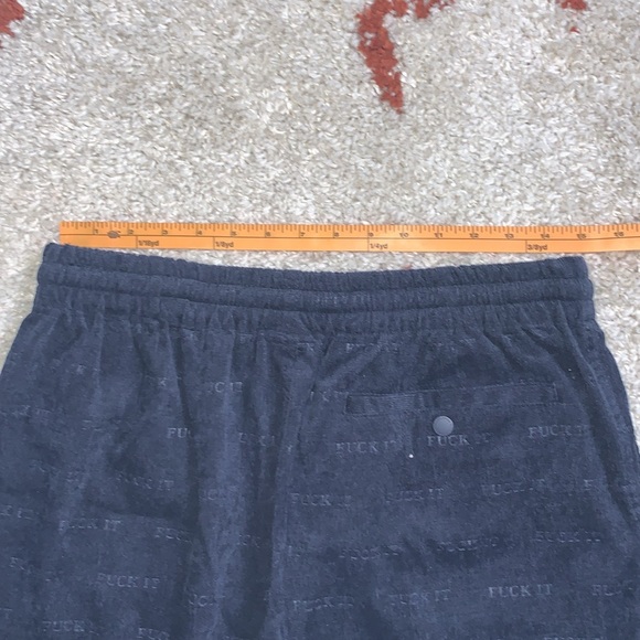 NWT- HUF- F**K It Corduroy Easy Shorts- Unisex- Dark Navy- Medium - Picture 6 of 10